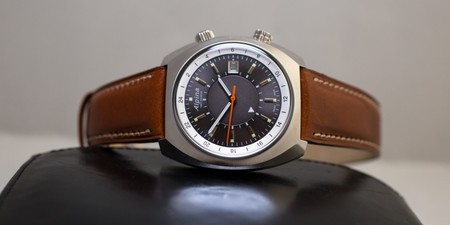 Stylové retro od Alpiny za skvělou cenu - Alpina Startimer Pilot Heritage Automatic GMT